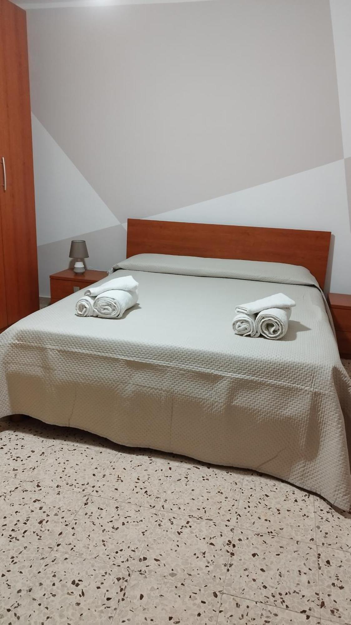 Elidelia Apartment Trapani Bagian luar foto